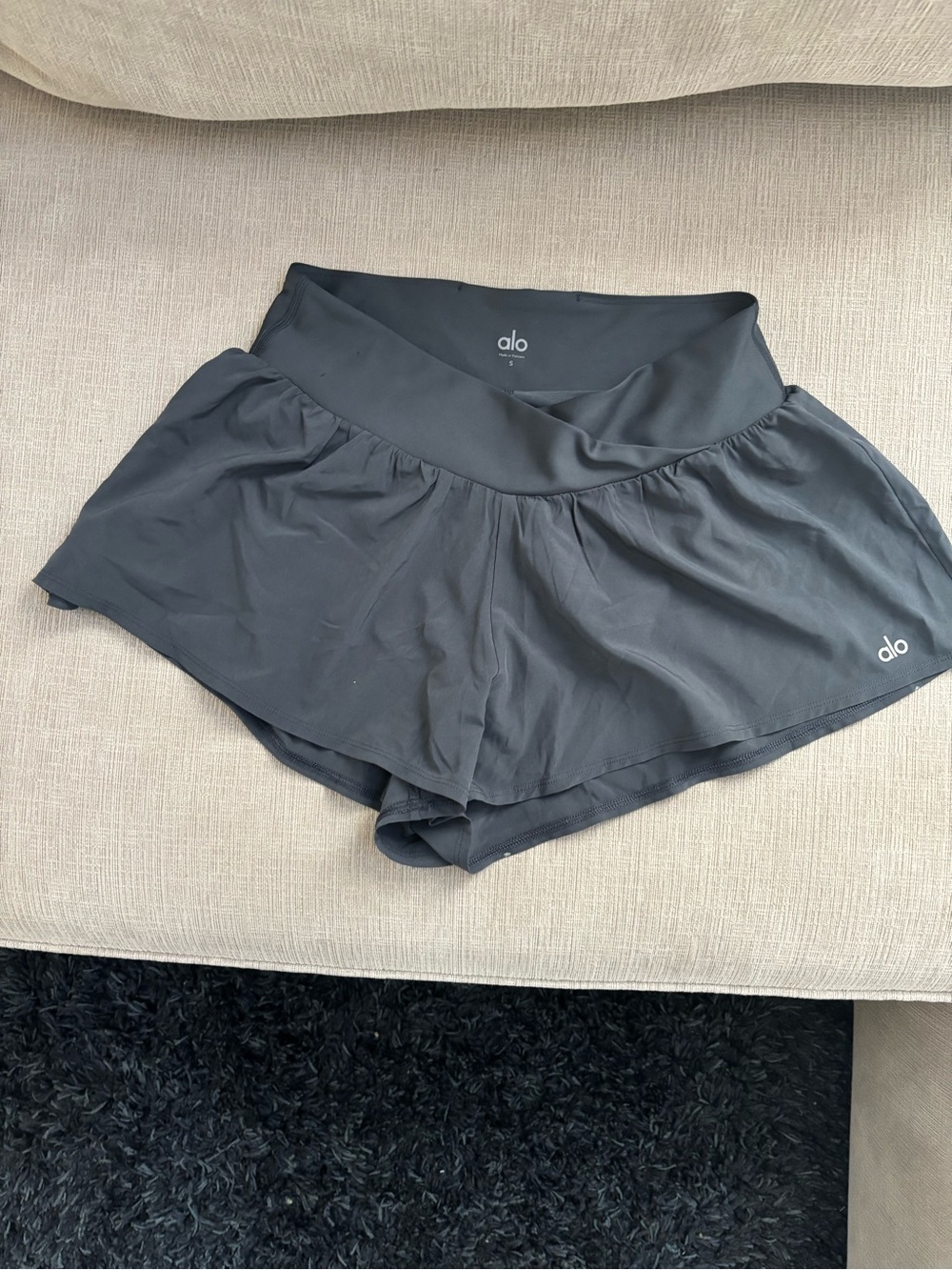 ALO Yoga Black Women's Athletic Skort Shorts